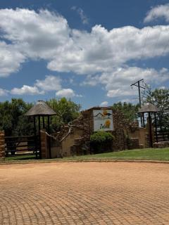 213 Zebula Golf Estate & Spa - 4 Bedroom Home - 3