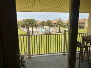 10 F Two Bedroom Condo - Destin - 4