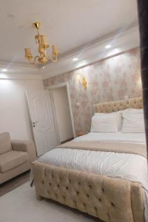 Tranquil palace suites - 1