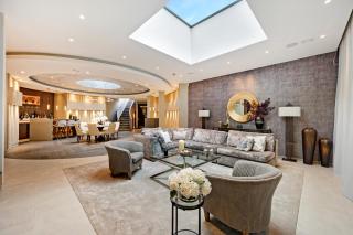Luxurious subterranean mansion - 3 spectacular bedrooms - 0