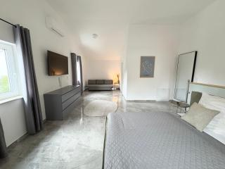 HUGOS Design Apartment - 7