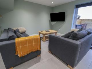 Oak Barn - 8