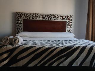 شقة فاخرة مفروشة للإيجار فى حدائق أكتوبر 80م غرفتين - كمبوند بداية 1 15 دقيقة إلى الأهرامات - 3