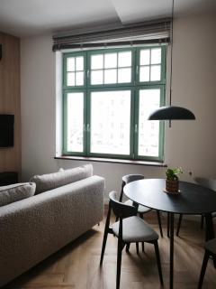 Central Rail & Old Town Apartments - 4