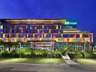 ibis Styles Batam Nagoya - 8