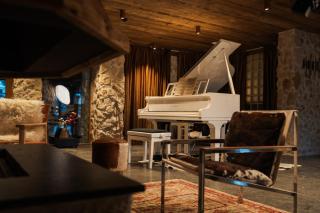 Flora Boutique Hotel - 3