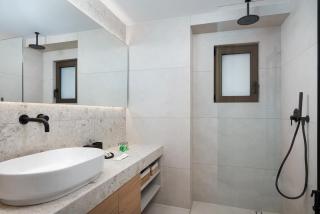 Glyfada Signature Apartment - 1