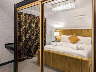 Lugh 9 - Hot Tub-Perth-Pets-Luxury-Hunting Tower - 5