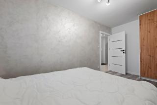 Apartament 3 pokojowy Popiełuszki - 1