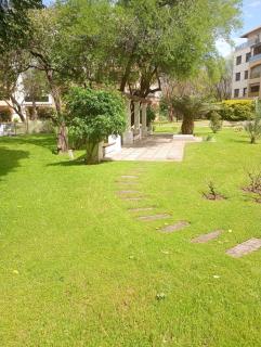 Departamento amoblado de lujo con pileta y gym - 9