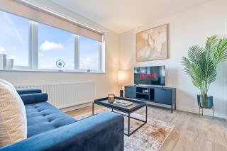 Riverside Retreat - Free Parking - 2BR - Heathrow - 0