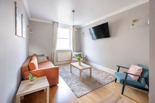 Large 1 Bedroom in Center of London 3 - 8