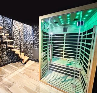 Chalet romantique, sauna, jacuzzi et cinéma - 8