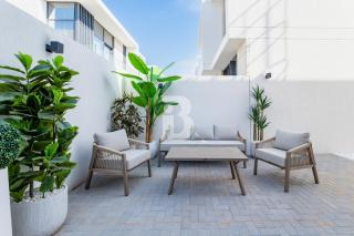 The Pearl Villa - Al Marjan Island - 4