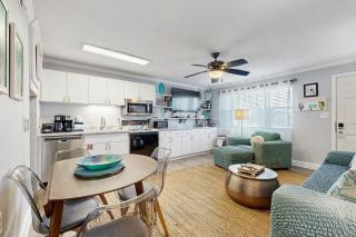 Tropical Isle 111 - 6