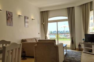 Nile Front Luxor Apt Sleeps 6 with Pool - Luxor - 9