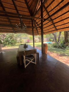 African Family Home - 3