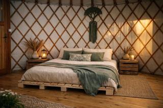 Jurty u jezírka - 8