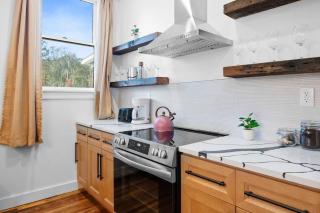 Summit Haus Cozy Getaway in the Poconos - 3