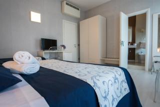 Hotel Baia Azzurra - 9