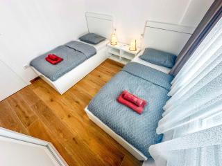 Sea Pearl Retreat F69 - 7