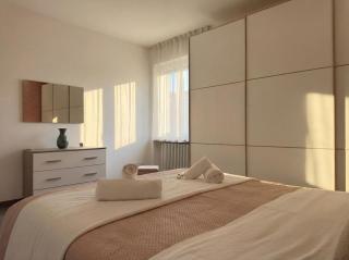 Suite Prisma - Modern & Spacious Apartment near Verona Fair - 5
