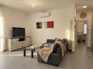 Suite Prisma - Modern & Spacious Apartment near Verona Fair - 6