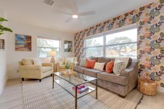 Hot Tub and Courtyard Access! North Palm Beach Home - 6