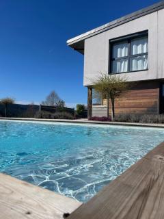 Villa 4 Saisons, avec piscine chauffée et jacuzzi - 8