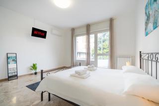 Milano Malpensa 5' - FreePark, Wifi, AC - 3 Suite - 9