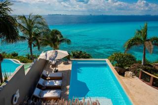 Oceanfront 5BR Villa - Heated Pool & Concierge - 8