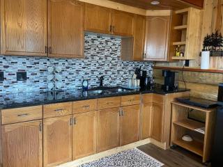 The Deerview cabin - a part of Bear Creek Cabins - 6