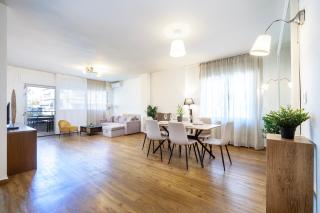 Houseloft Ideal Kalamaria - 1