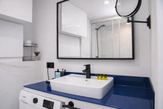 Batumi Sea View Aparthotel Harbor - Batumi - 2