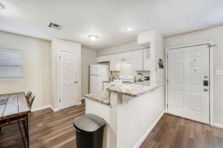 2BR Pet-friendly South Austin home - Austin Casa - 5