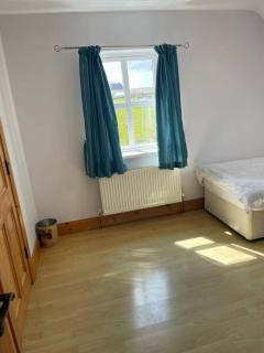 Bray Head View 2 - 6