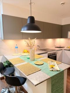 Luxury Executive Suite at Penta Square DHA Phase 5 Lahore - 8