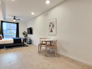 Prime Bham Location, Walk to UAB, Park and Dining - 8