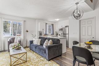 Family-Friendly Budget Townhouse - 1