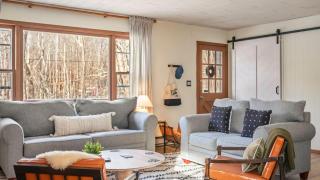 The Pines Cozy Arrowhead Lake Escape with Pools and Outdoor Adventures - 1