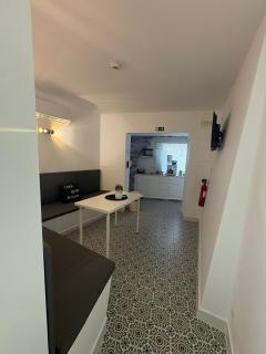 Cool Guest House - 4