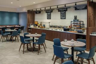 Holiday Inn Laval Montreal by IHG - 4