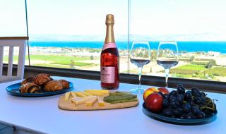 Levication Sea of Galilee Luxury Suites w Private Jacuzzi - 7