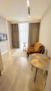 Asylym Park Apartment near Botanical Garden - 8