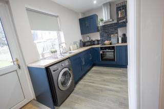 Comfortable 3-Bed House - 3