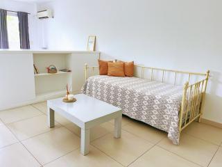 Vivanco 1555. Tigre Centro. 3 - 8