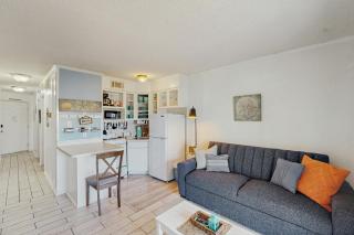 Seawall Treasure - 4