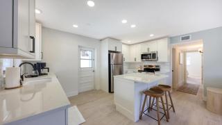 Canal 311 - Right in Siesta Key Village! - 3