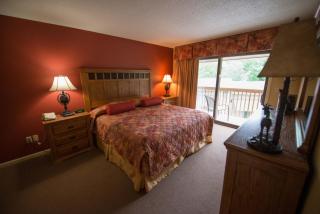 Bluegreen Vacations Blue Ridge Village, an Ascend Collection Resort - 9