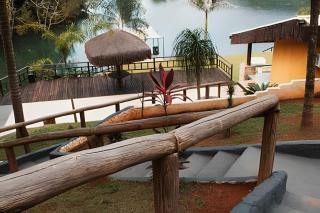 Casa Rosa - Experiência Exclusiva à Beira do Lago das Brisas - GO - 5